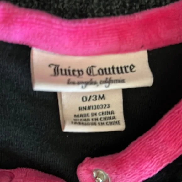 Juicy Couture Footie 0-3 month - Picture 2 of 3